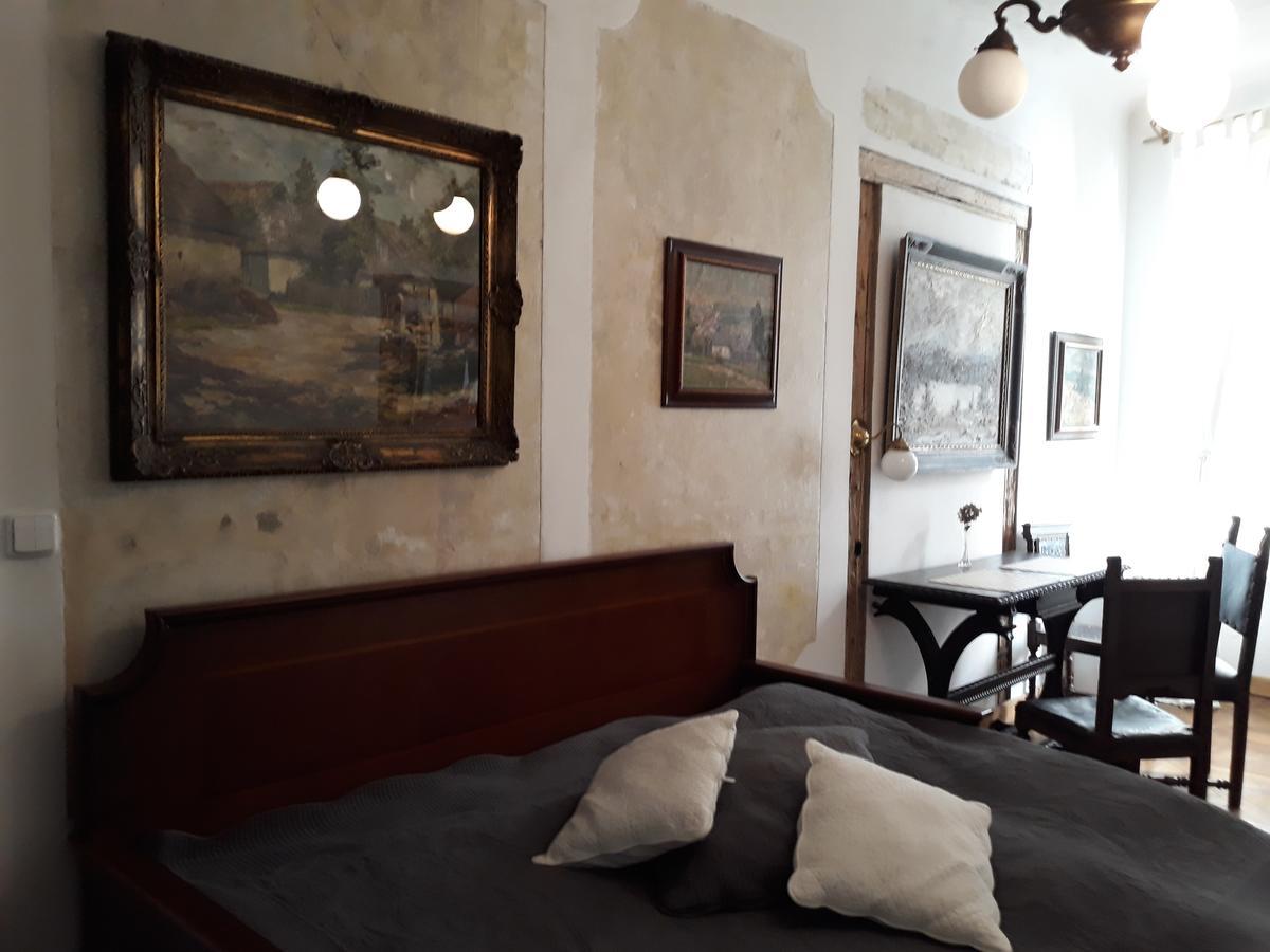 Old Town Apartment Prag Exteriör bild